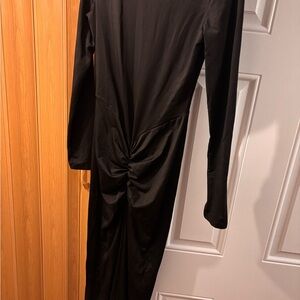 Elegant Black Long Sleeve Dress